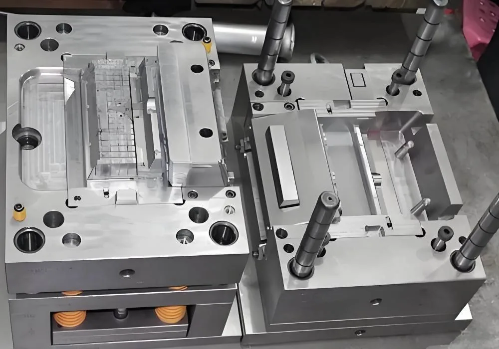 What Are the Types of Injection Molds?