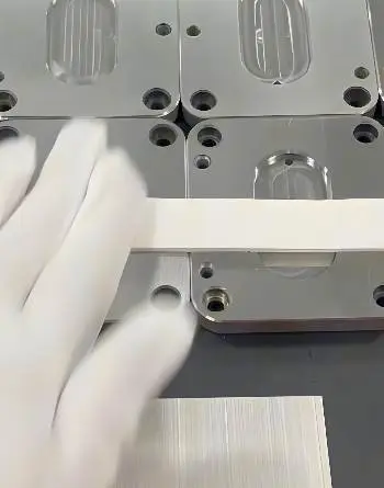 Quality verification for a treated mold surface