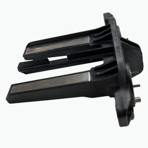 Injection molded product 4
