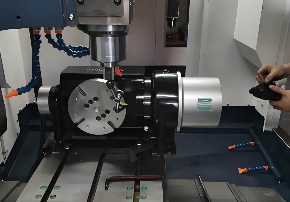 How Does a 5-Axis CNC Machine Work