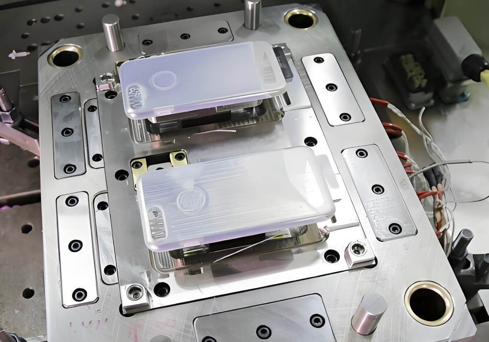 為什麼液態矽橡膠注塑成型優於傳統方法