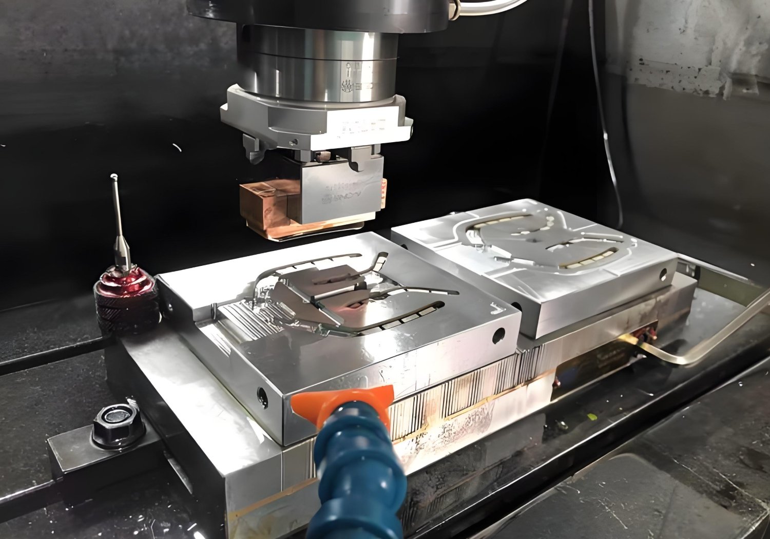 Understanding Cooling Time in Injection Molding: A Key Factor in Production