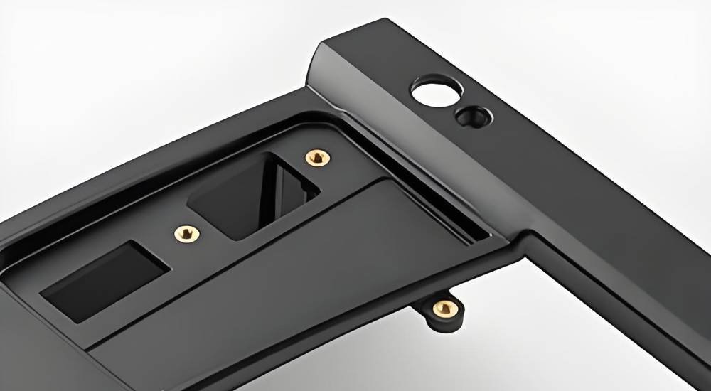 Design Rules for Insert Molding (DFM)