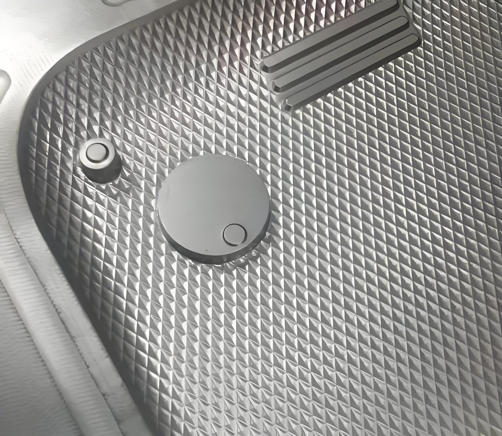 A Guide to Different Types of Injection Mold Textures
