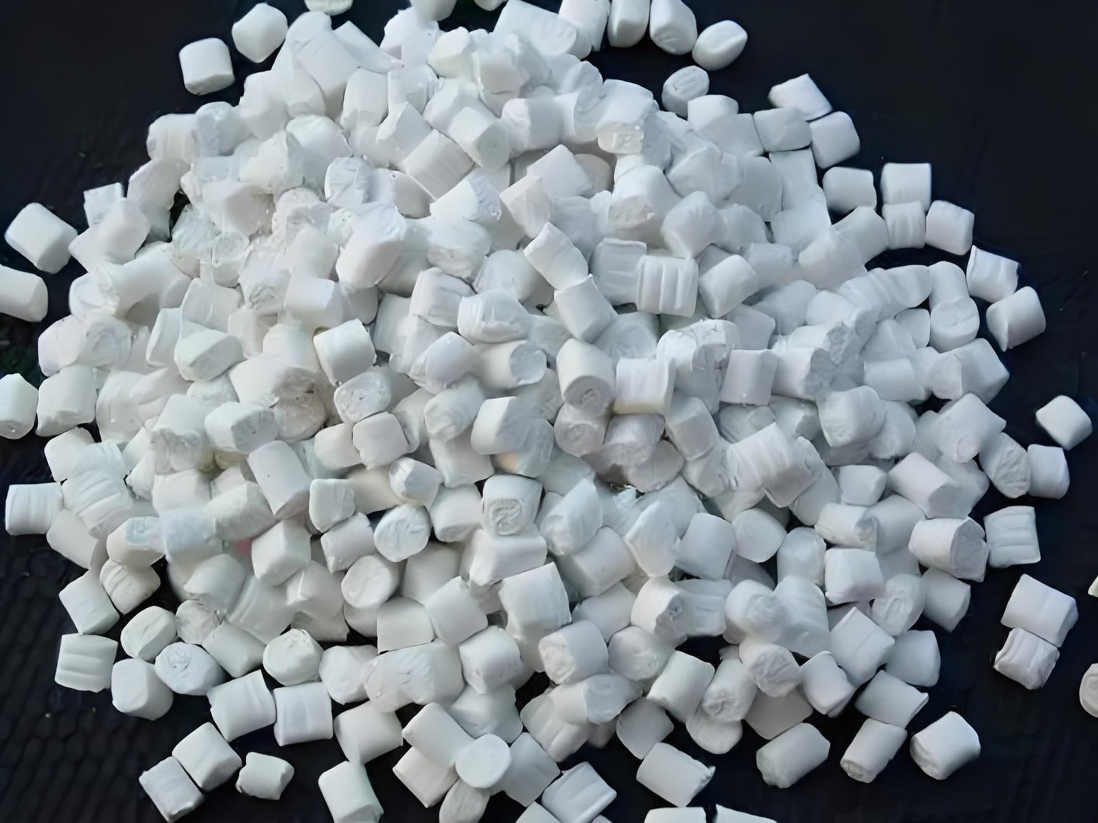 POM Plastic (Acetal Polymer): Key Properties and Advantages