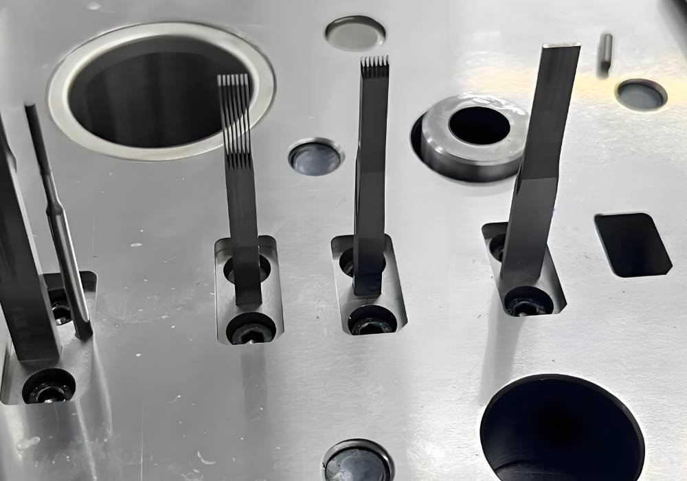 Characteristics of High-precision Connector Parts