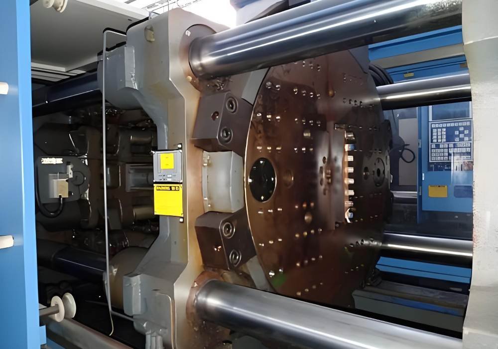 How Does Two Color Injection Molding Work