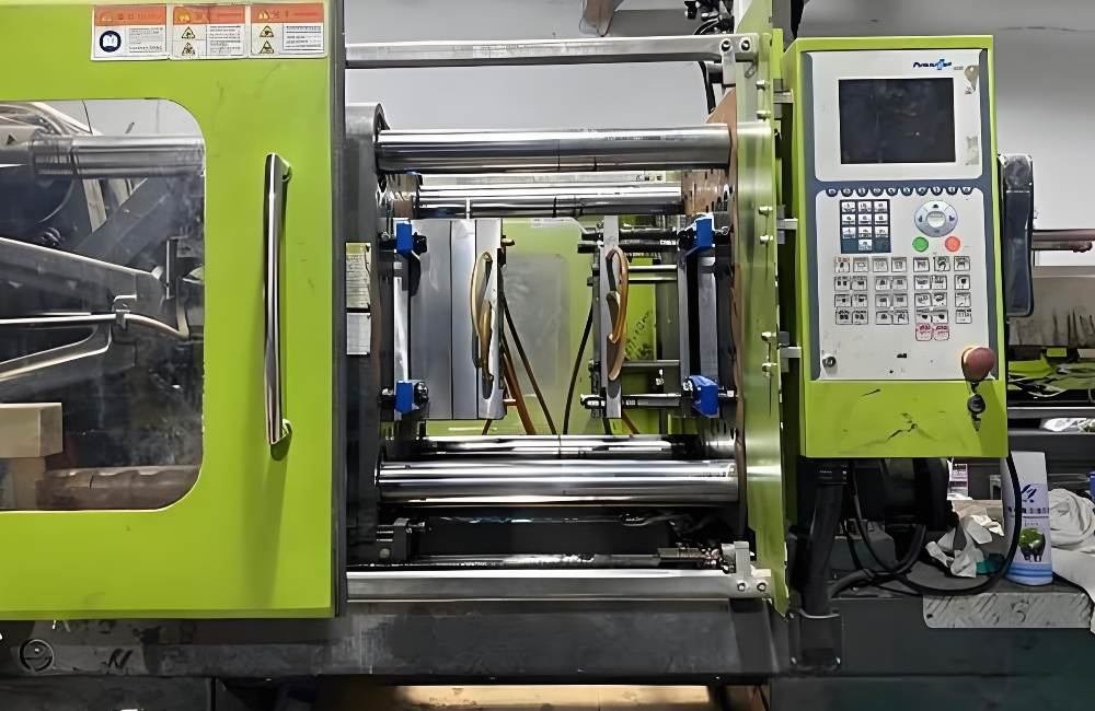 How the Thermoplastic Injection Molding Process Works