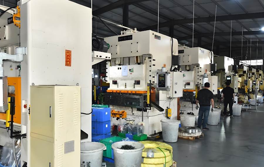 Metallstanzwerkstatt