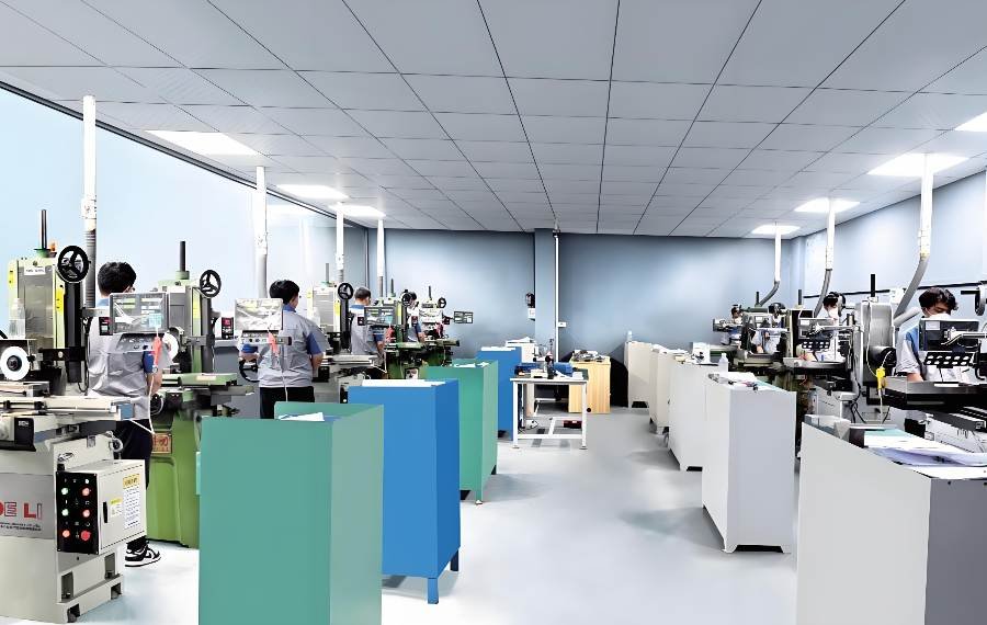 Stanzwerkzeugschleifen