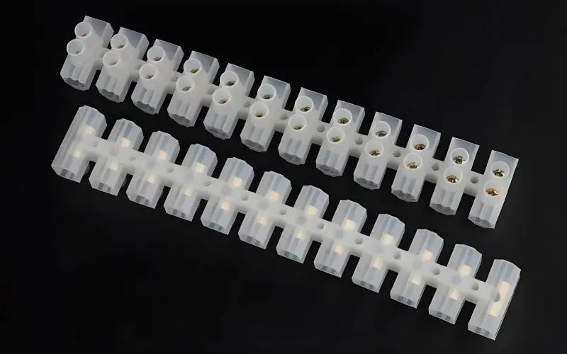 Nylon PA66 Injection Molded Terminal Blocks