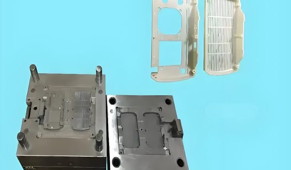 Demolding-1 What Is Demolding in Injection Molding?