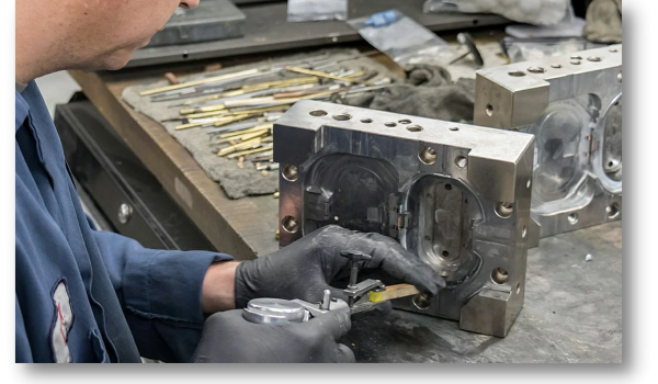 Mold Polishing Techniques And Standards For Perfect Surface Finish