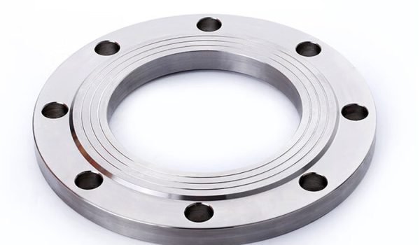 Weld Neck Flange-1 What Are the Main Types of Flanges? Explained with Uses