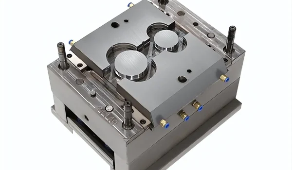 injection mold injection mold